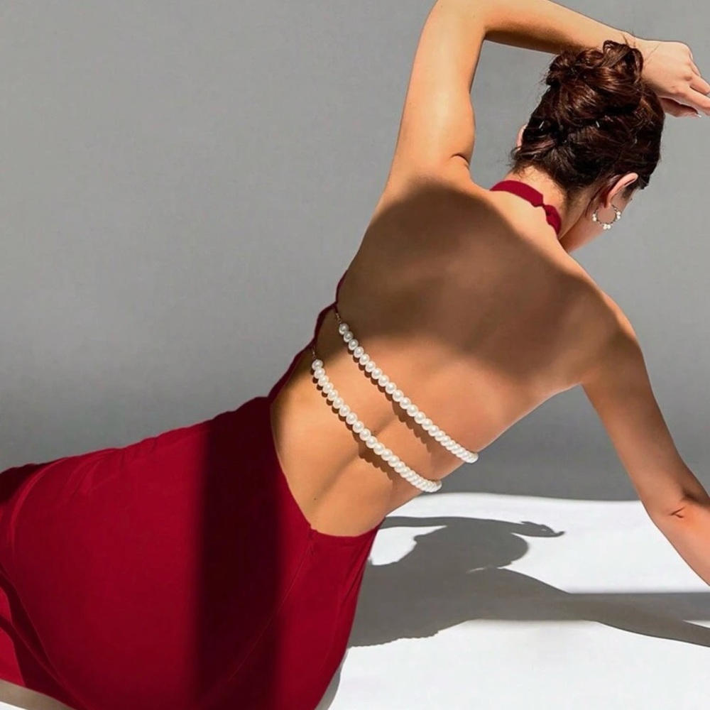 Pearl-Back Halter Bodycon Dress in Burgundy